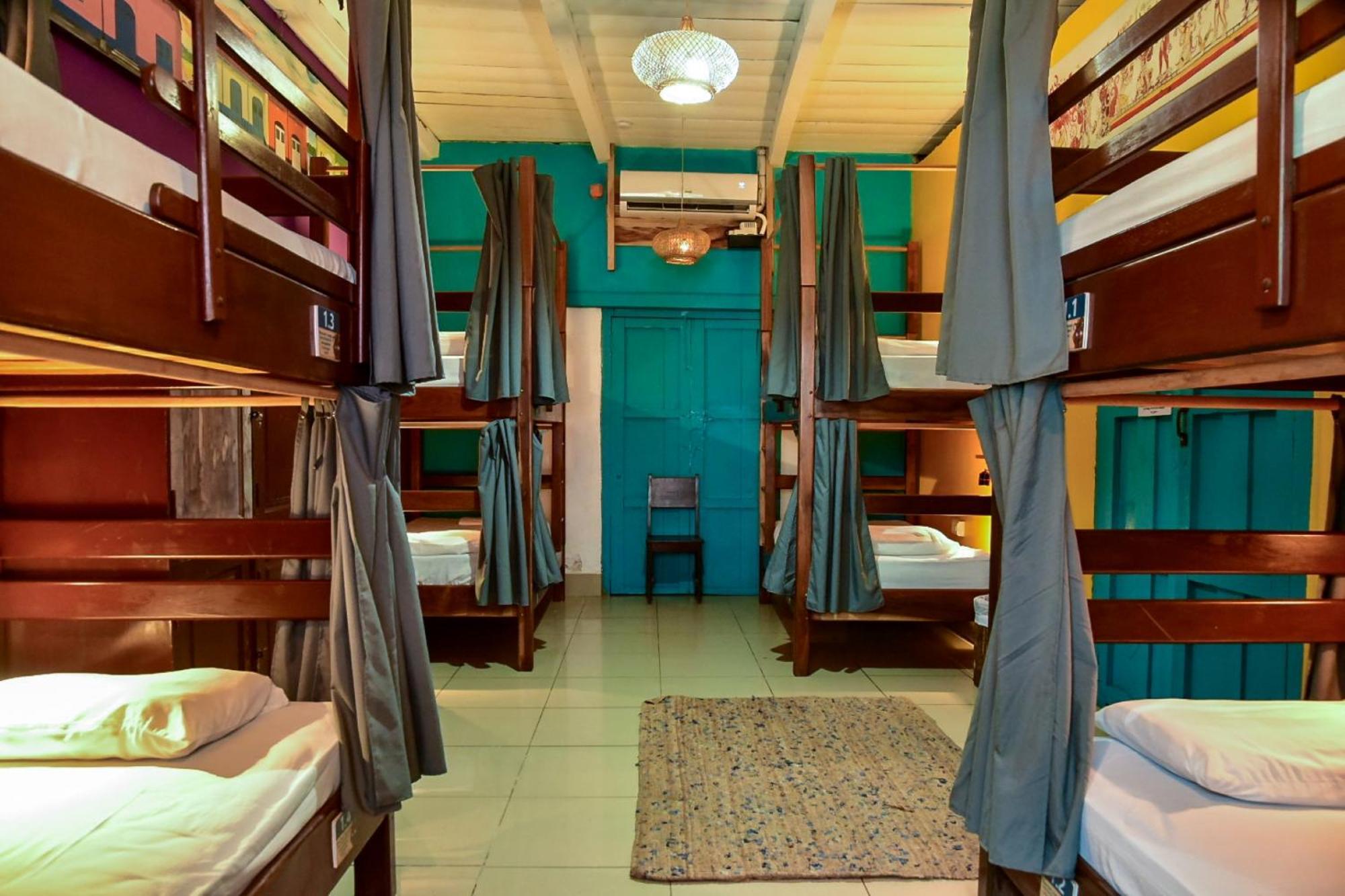Los Amigos Hostel Флорес Номер фото